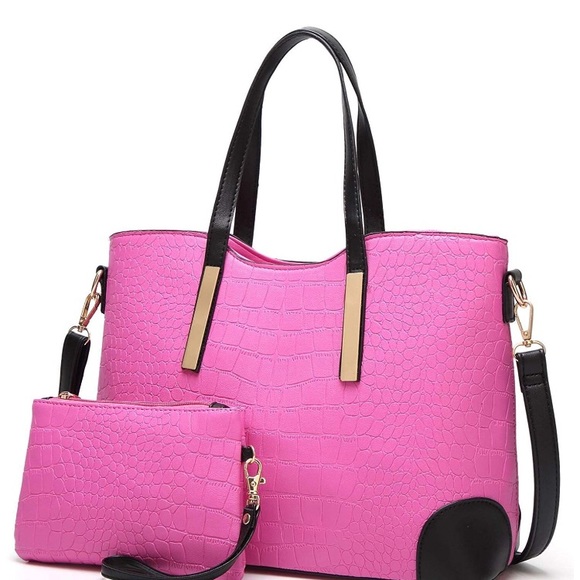 Handbags - NWt Pink Crocodile Leather Purse Wallet Set